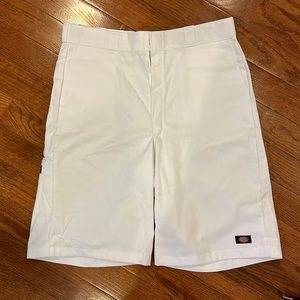 Dickies Twill Work Shorts Loose Fit 13” inseam NWT